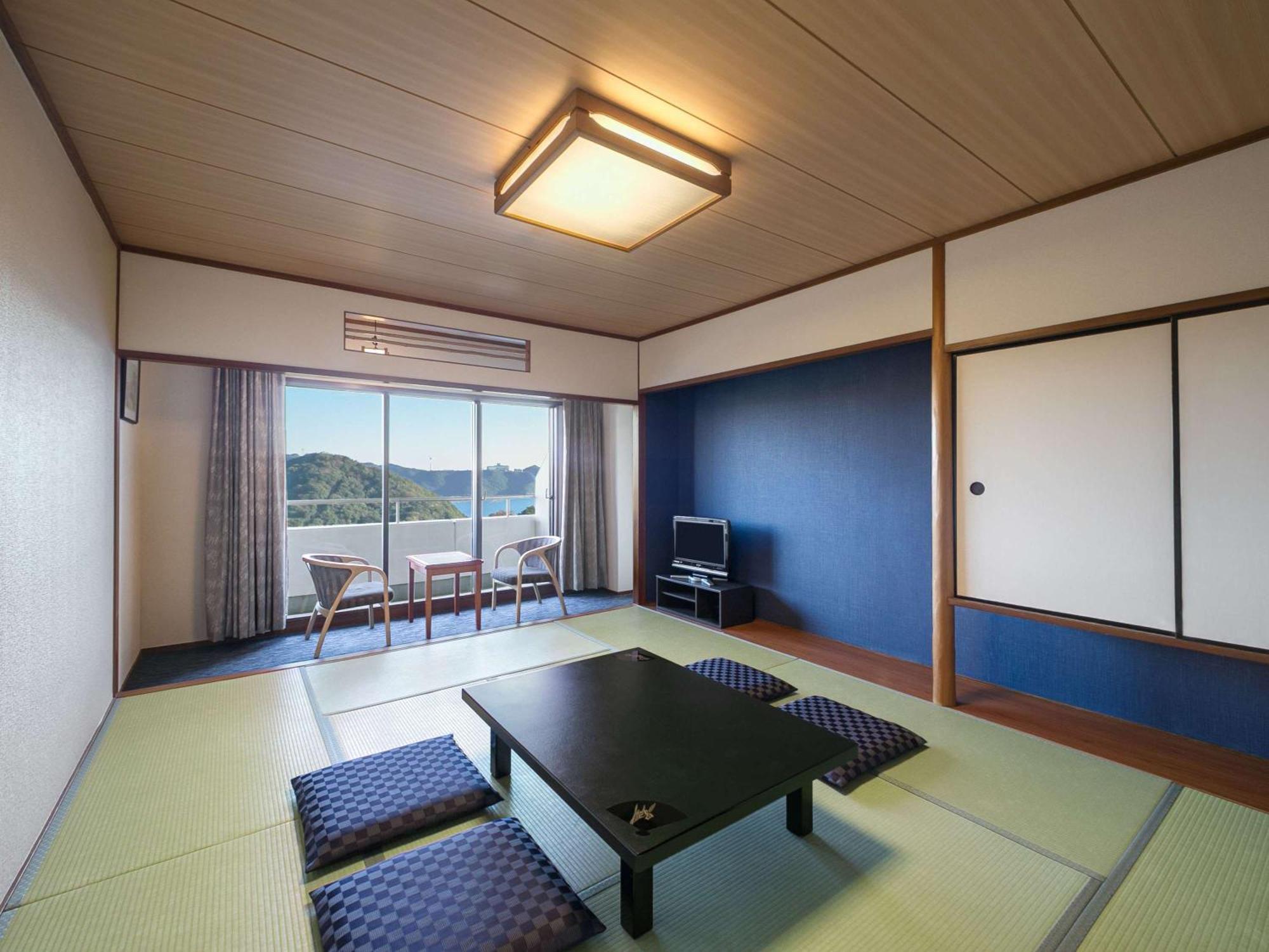 Grand Mercure Awaji Island Resort & Spa Minamiawaji Екстериор снимка